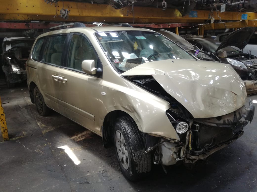  Kia CARNIVAL 2008    EN DESARME